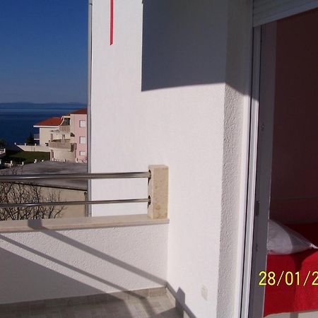 Apartments Perdijic Nemira Omiš Esterno foto