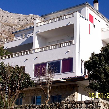 Apartments Perdijic Nemira Omiš Esterno foto