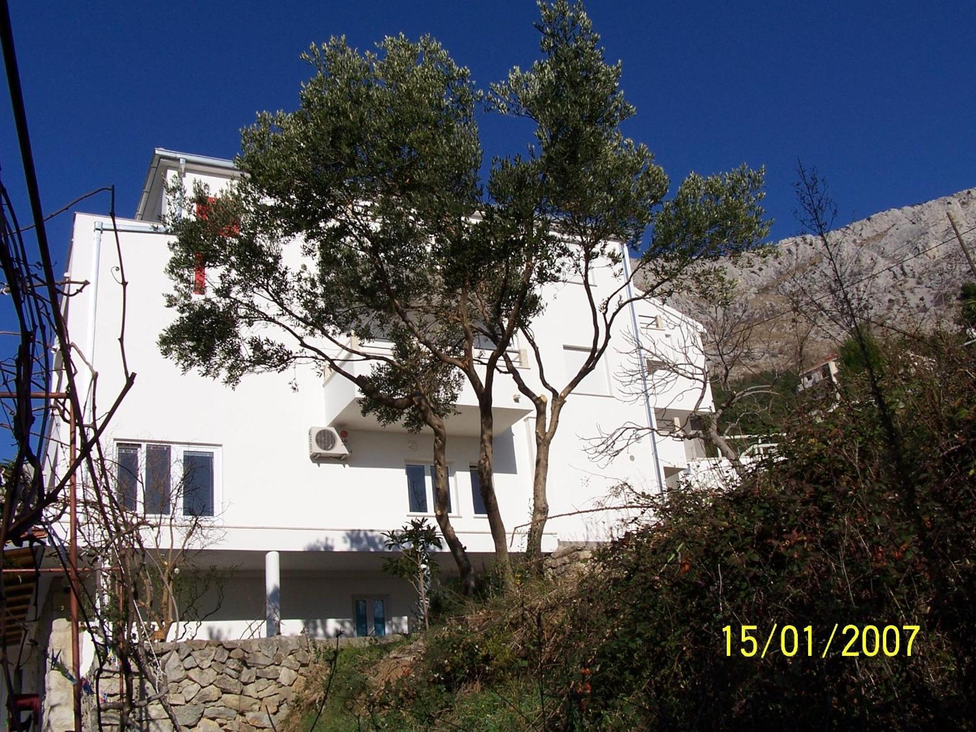 Apartments Perdijic Nemira Omiš Esterno foto